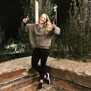 Meet your Posher, Andrea